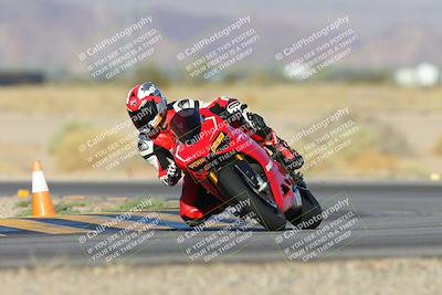 media/Oct-06-2024-Race Pace (Sun) [[d7d39ec7ad]]/4-Turn 15 (815am)/